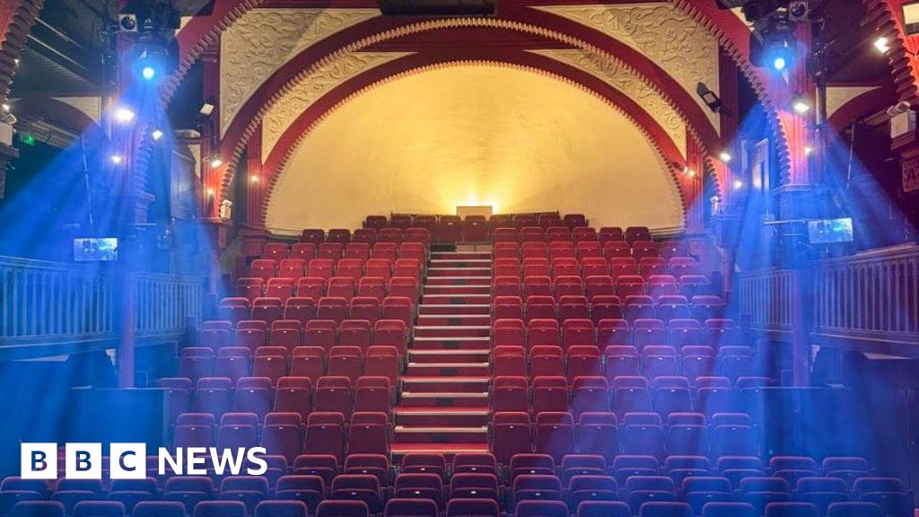 You are currently viewing 'Theatre's future secured' and 'delayed post'