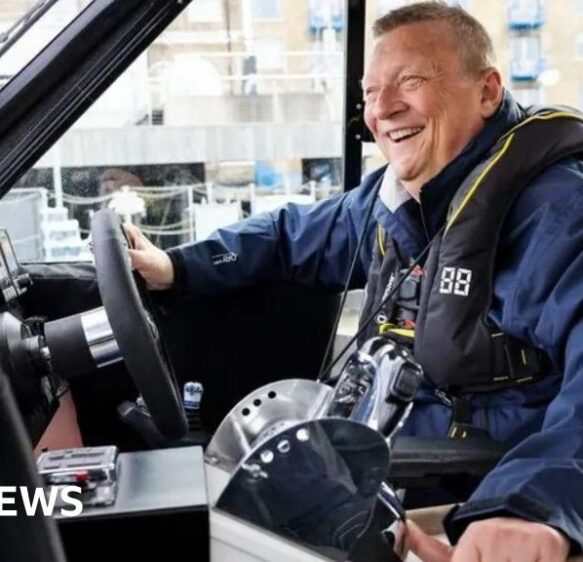 Geoff Holt awarded honorary degree by Bournemouth University