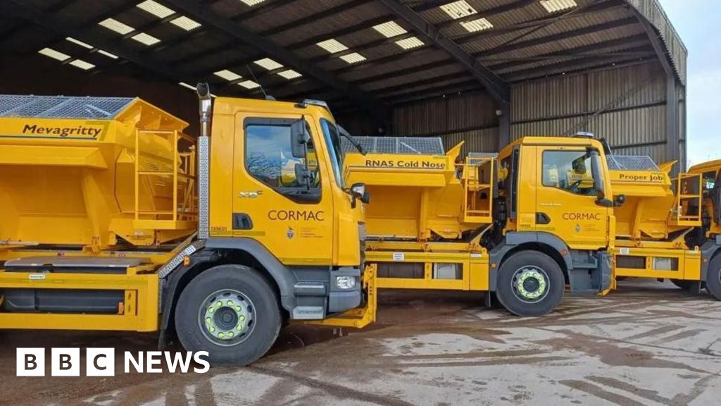 You are currently viewing Gritting begins as South West faces cold snap