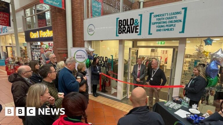 Read more about the article Somerset shop supporting young people into employment opens