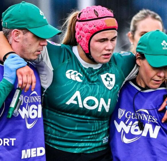 Dorothy Wall: Ireland forward returns for Exeter after lengthy injury