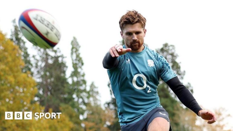 Read more about the article Henry Slade: Exeter open contract talks with England centre