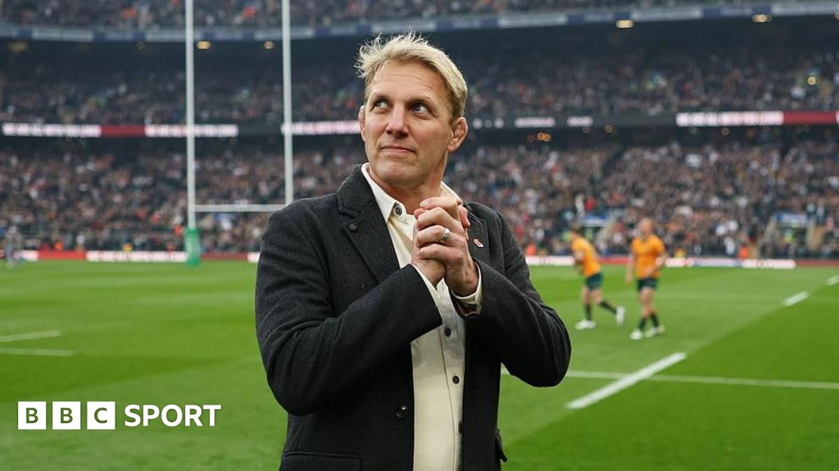 You are currently viewing Lewis Moody ‘overwhelmed’ by support since MND diagnosis