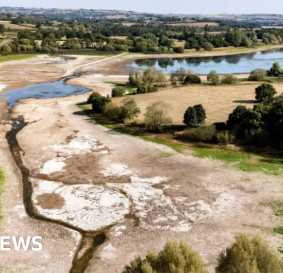 'Warning over 2026 drought' and 'first snow'