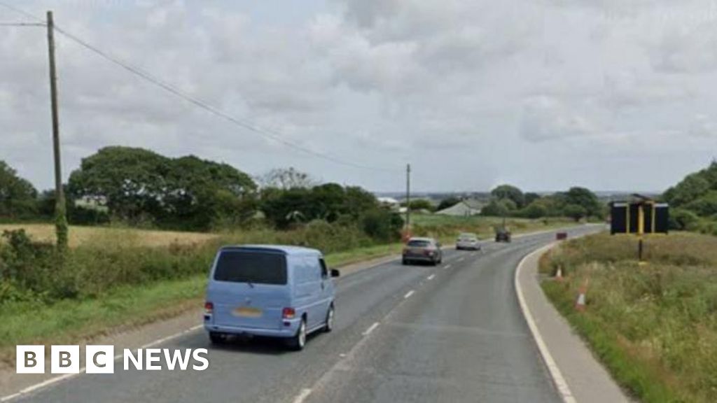 You are currently viewing Woman in her 70s dies from injuries suffered in A390 crash