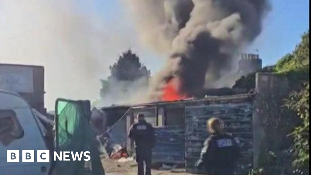 You are currently viewing Three Plymouth garages damaged by large fire