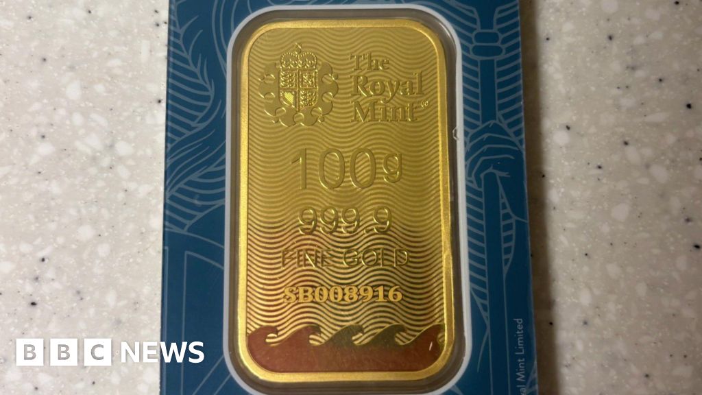 You are currently viewing Gold bar ‘worth thousands missing in post’ from Devon
