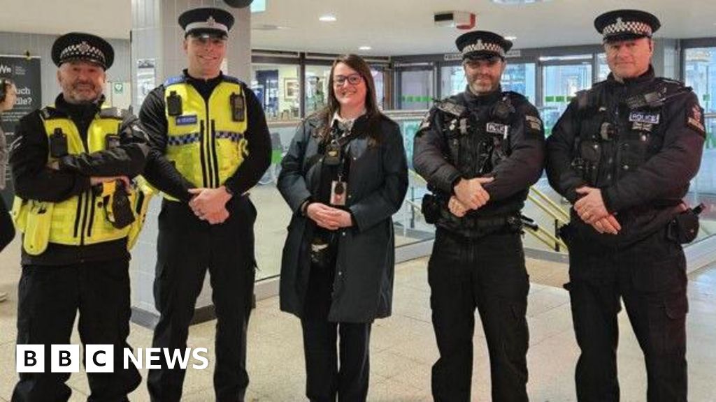 You are currently viewing Police carry out ‘important’ knife crime operation in Cornwall