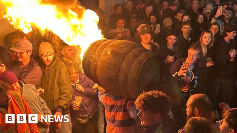Read more about the article Otter St Mary Tar Barrel event sees thousands flock to town