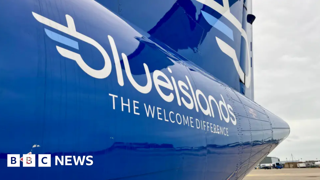 You are currently viewing ‘Flight route between Cornwall and London will still return’