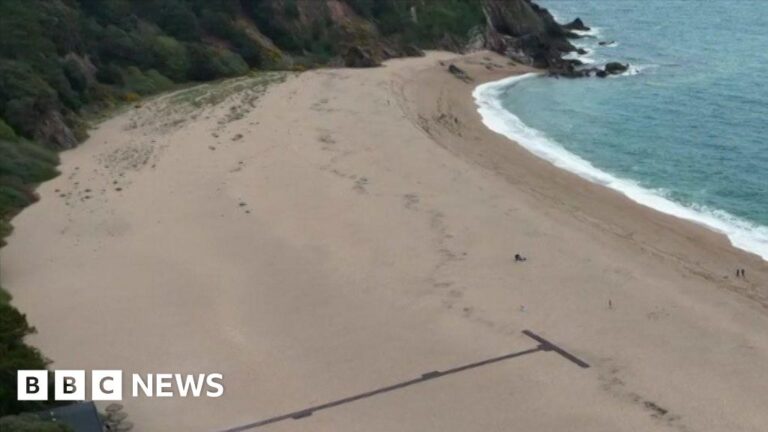 Read more about the article Plan for three mobile saunas at Blackpool Sands rejected