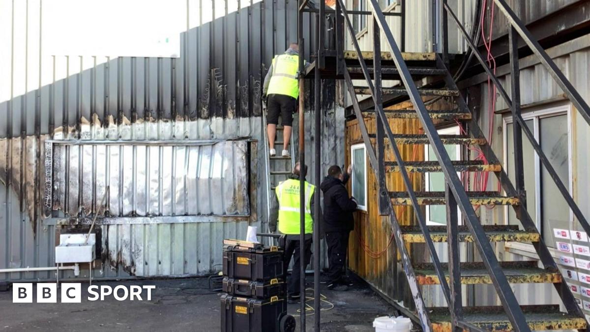 You are currently viewing Exeter City’s FA Cup tie with Wycombe Wanderers will go ahead after fire