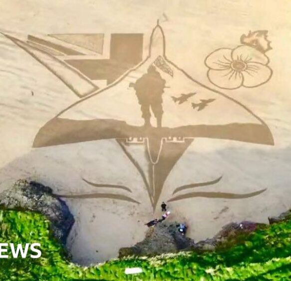 Sand art created near Padstow to mark Remembrance