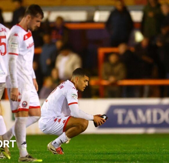 Truro City ‘building foundations’ despite poor form – Alex Black