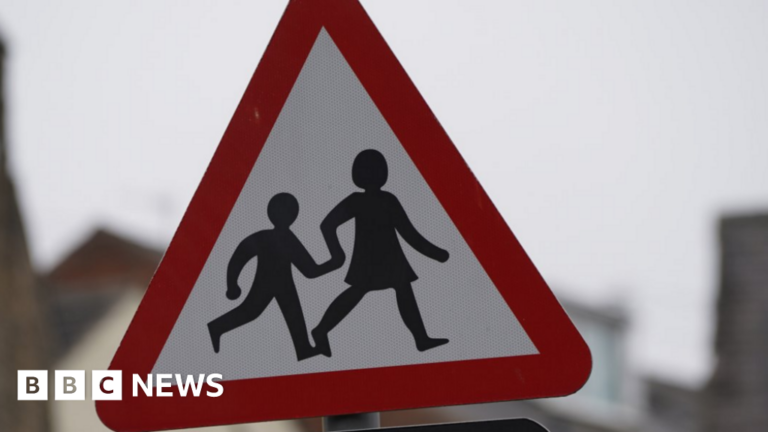 Read more about the article Calls for traffic action to protect school children in Plymouth