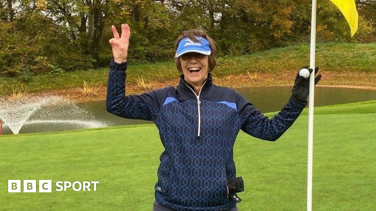 You are currently viewing Lyn Parry: Amateur golfer aged 74 makes three holes-in-one within a month