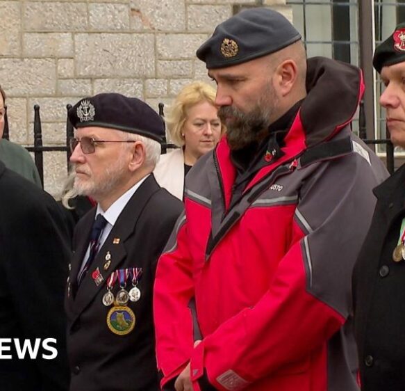 South West falls silent for Armistice Day ceremonies