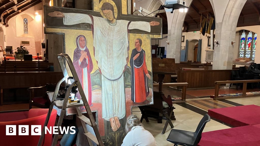 You are currently viewing Restoration of 10ft Jesus painting found in Cornish barn begins