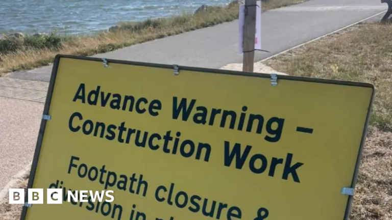 Read more about the article Bridge and waterfront repairs overrun at Poole Park