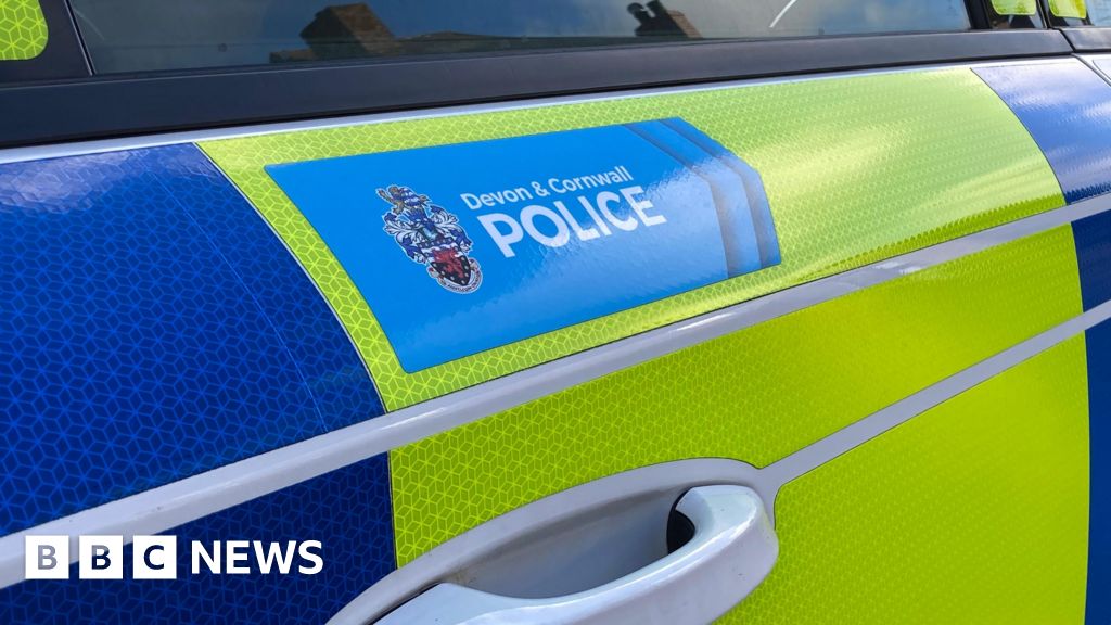You are currently viewing Pedestrian seriously injured in Colyford crash