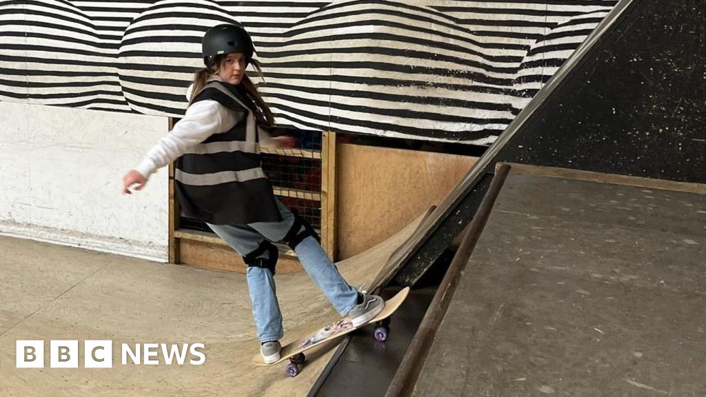 You are currently viewing ‘Girls proving skateboarding is a female sport’, Plymouth skater