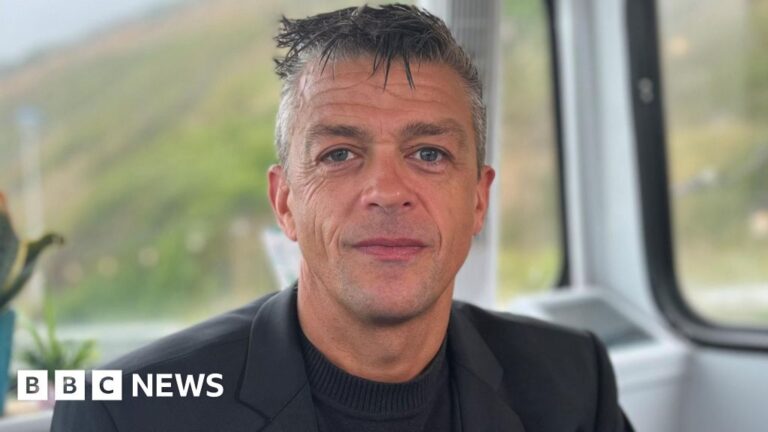 Read more about the article PC sacked over teen’s arrest in Bournemouth can appeal dismissal