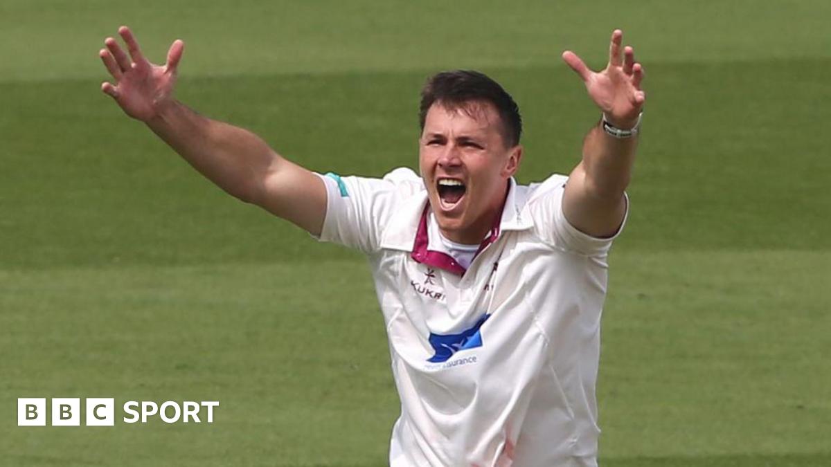 You are currently viewing Migael Pretorius: South African all-rounder re-joins Somerset for 2026