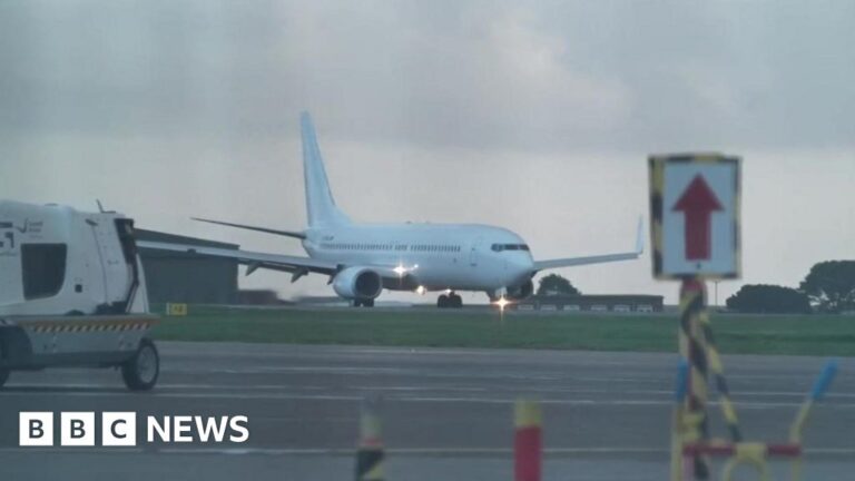 Read more about the article Newquay to Gatwick flights ‘vital’ for Cornwall