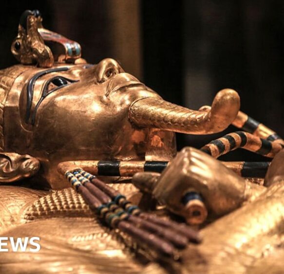 Oxford archives show how Englishmen uncovered Tutankhamun