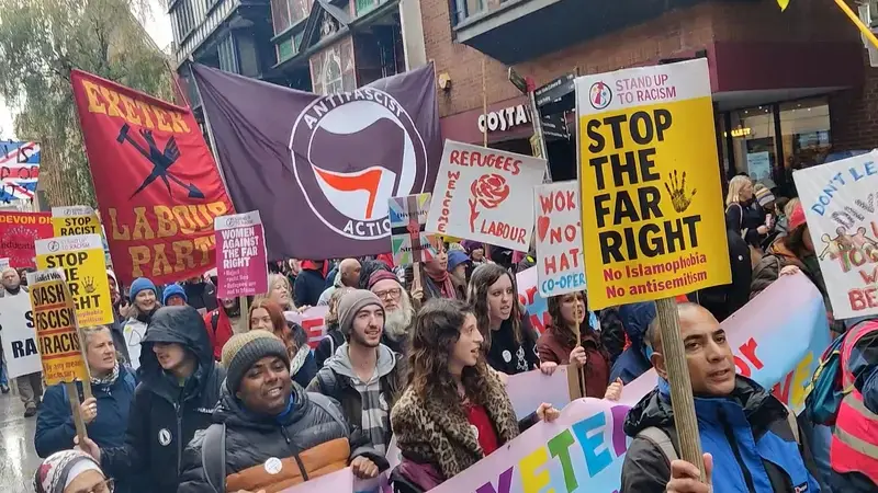 You are currently viewing Exeter is for Everyone event counters anti-migrant city centre march