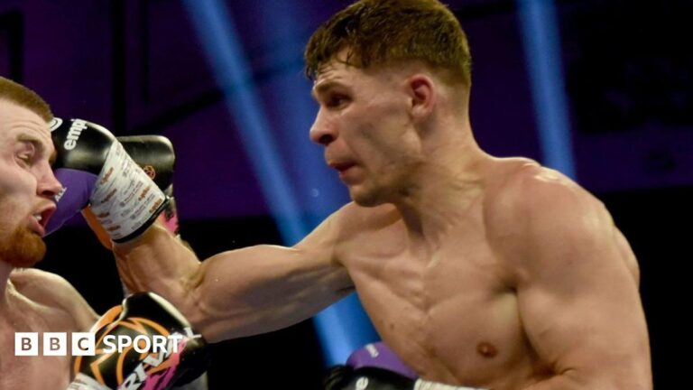 Read more about the article Constantin Ursu: How Moldovan boxer with world title ambitions ended up in Plymouth