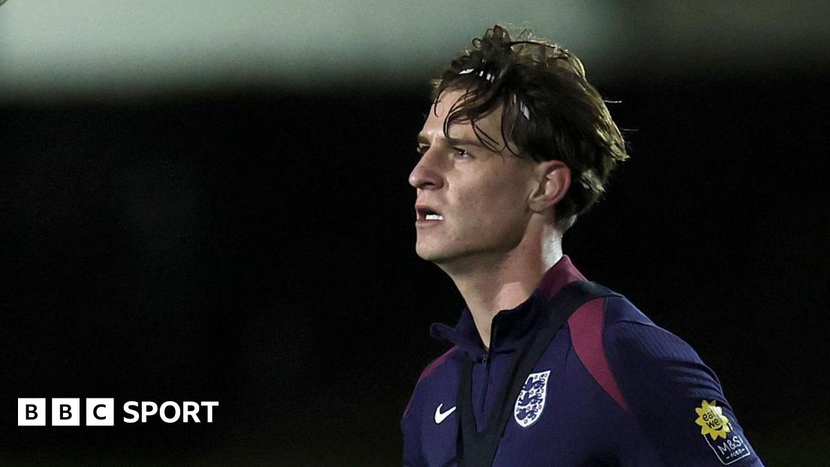 You are currently viewing England v Serbia: Alex Scott left out of squad for World Cup qualifier