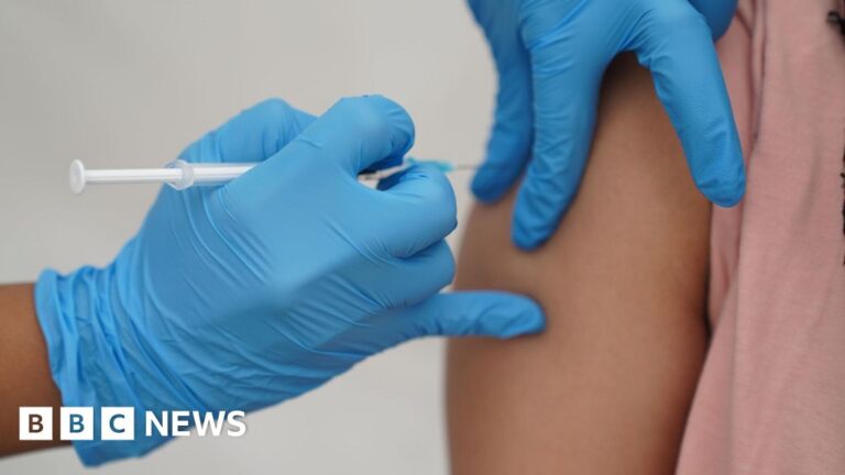 Read more about the article Flu vaccine study in Cornwall looks for trial volunteers
