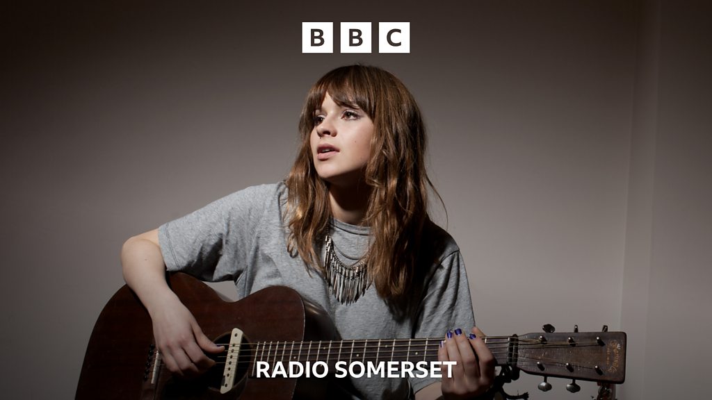 You are currently viewing Gabrielle Aplin on her big Xmas breakthrough