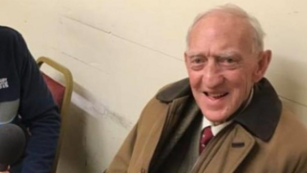 You are currently viewing Tributes paid to Cornish rugby great Richard Sharp