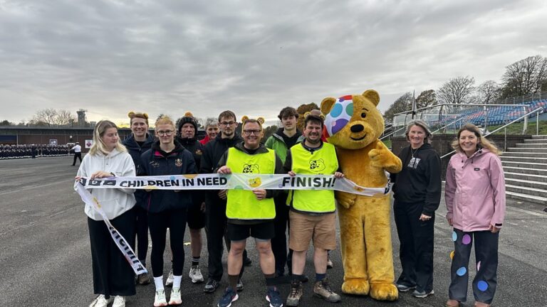 Read more about the article BBC Radio Cornwall three-legged challenge success