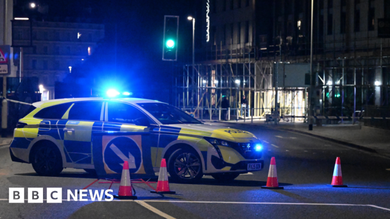 Read more about the article Man arrested on suspicion of attempted murder after stabbing