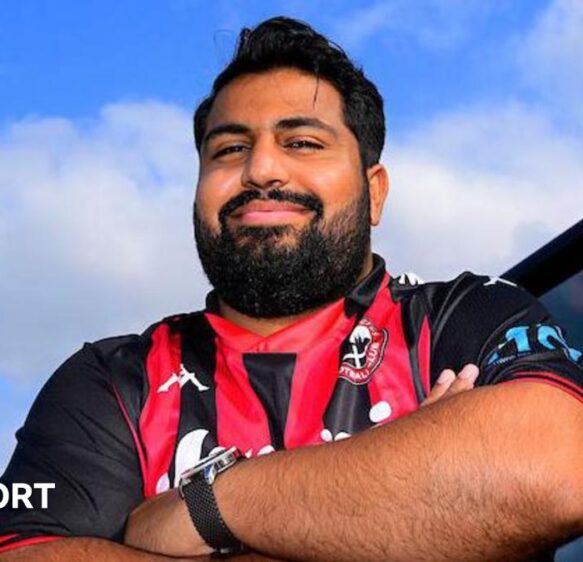 Truro City: Dawn Sports and Entertainment buy stake in National League club