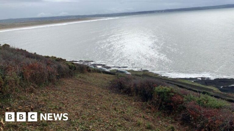 Read more about the article Improvement works to Devon King Charles III coast path completed