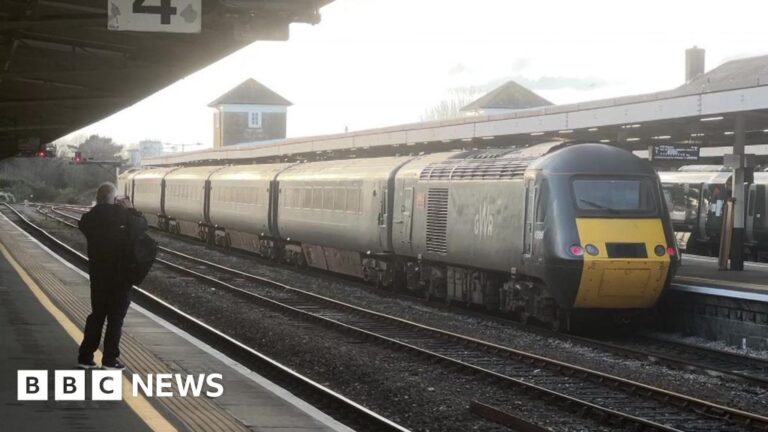 Read more about the article South West people say goodbye to GWR’s InterCity 125 trains