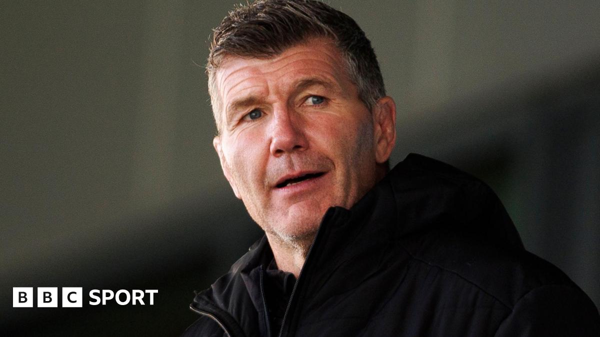 You are currently viewing Rob Baxter: Exeter Chiefs boss focused on retaining core of squad