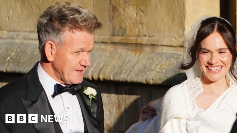 Read more about the article Gordon Ramsay’s daughter Holly weds Olympian Adam Peaty
