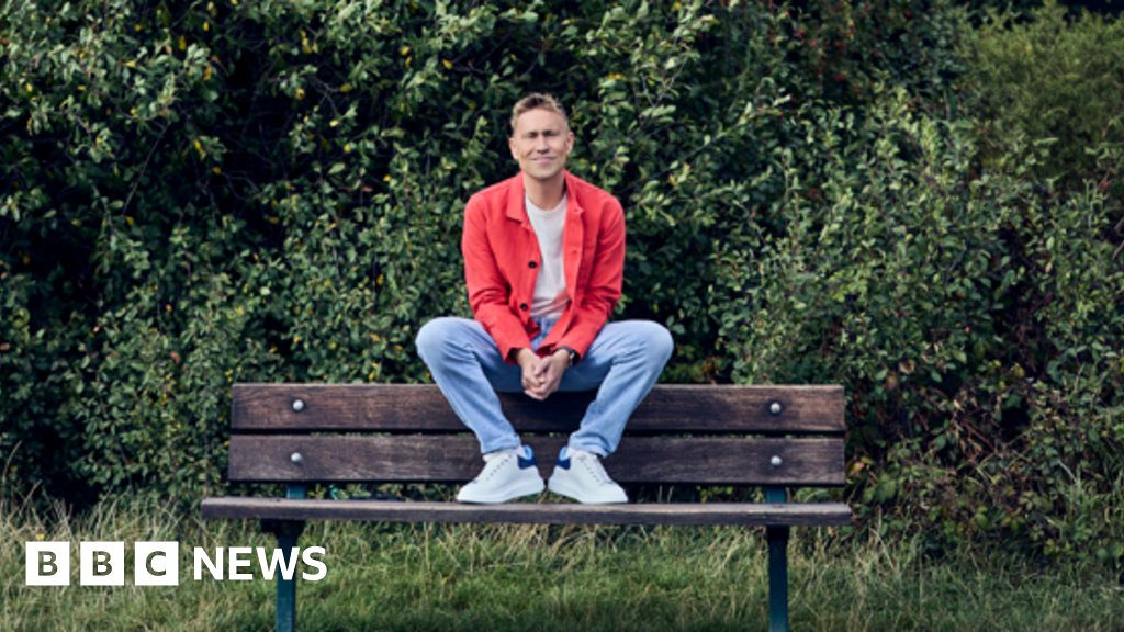 You are currently viewing Russell Howard revisits his Somerset and Bristol roots