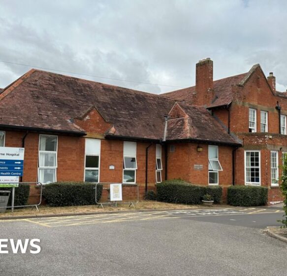 Somerset community hospital bed numbers to be cut in April