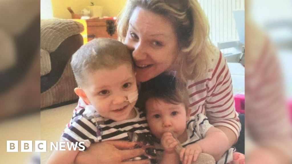 You are currently viewing Mum who lost her daughter to brain tumour calls for change