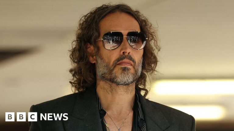 Read more about the article Russell Brand charged with new rape and sexual assault offences