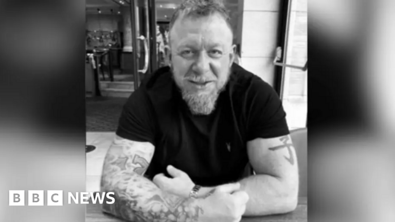 Read more about the article 'Rogue builder' and 'Cycle link to cost £600k'