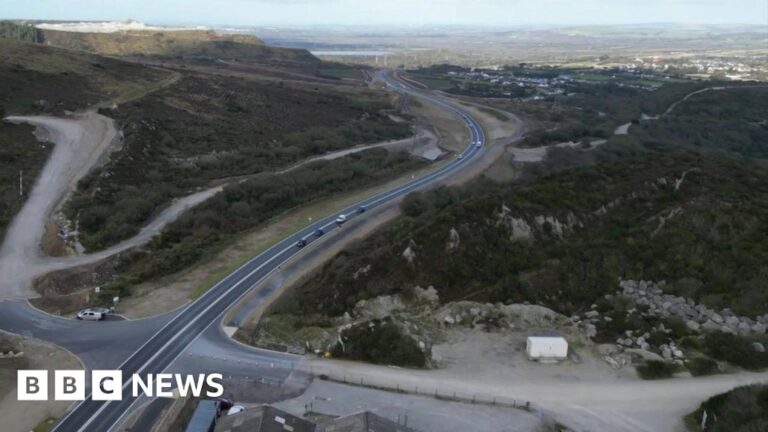 Read more about the article Temporary 30mph speed limit lifted on Cornwall link road