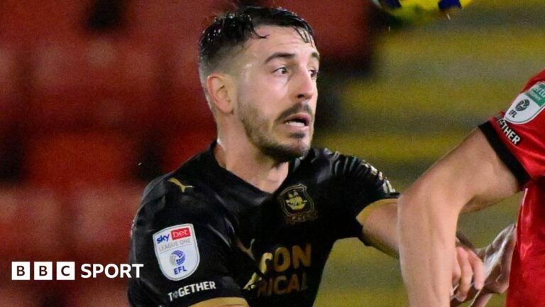 Read more about the article Julio Pleguezuelo: Plymouth Argyle defender’s joy at return to fitness