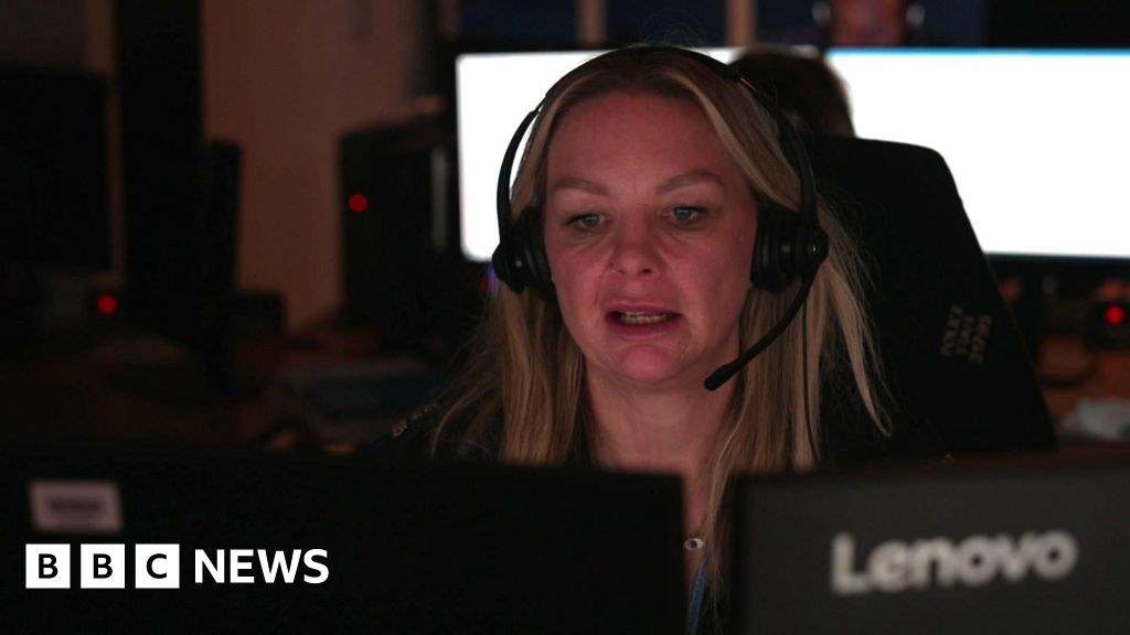 You are currently viewing Devon and Cornwall Police make Christmas 999 call plea